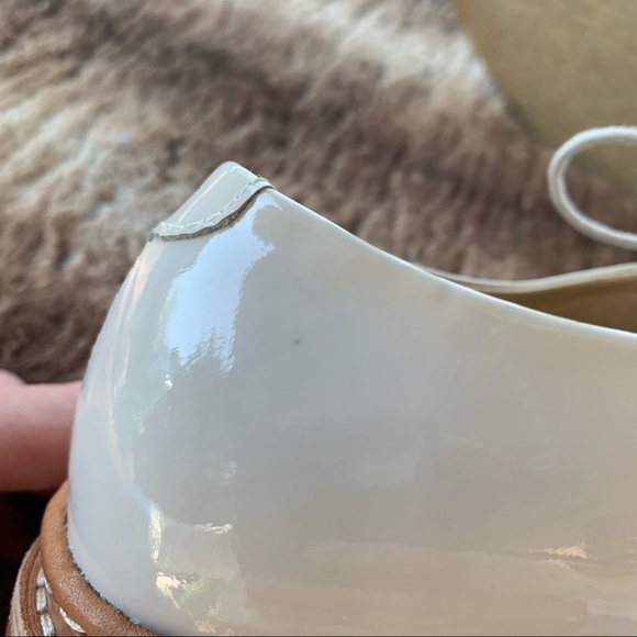 Want Les Essentiels Cordova Crepe Patent Leather White Oxfords - Picture 7 of 13